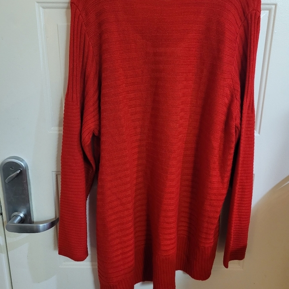 NWT Avenue Asymmetrical Red Sweater Size 22/24 - Picture 3 of 7
